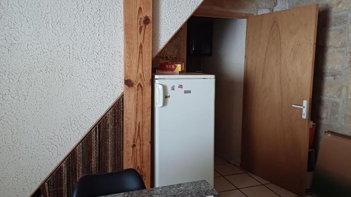 Appartement Chaleureux Dans Une Maison En Pierre Mireval Dış mekan fotoğraf